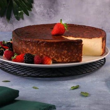 San Sebastian Cheesecake (Büyük Boy)