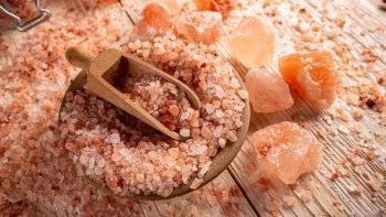 Doğal Himalaya Tane Tuz(500gr) – Katkısız, Mineralli ve Sofralık Kaya Tuzu